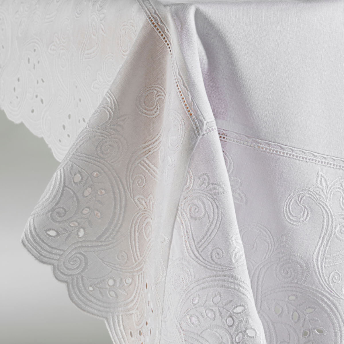 Toalha de Mesa Denise 002